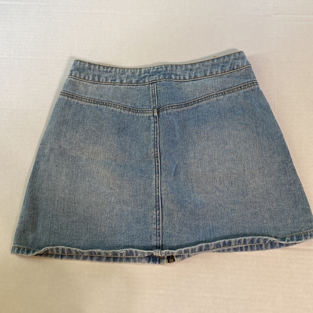 Kendall & Kylie for PacSun Zip up Denim Skirt - Picture 4 of 4